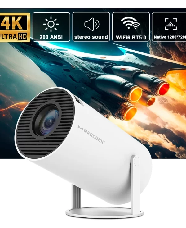 Mini Beamer TikTok Projektor 4K tragbar im Einsatz für das Kino-Erlebnis an jedem beliebigen Ort in höchster Auflösung.
